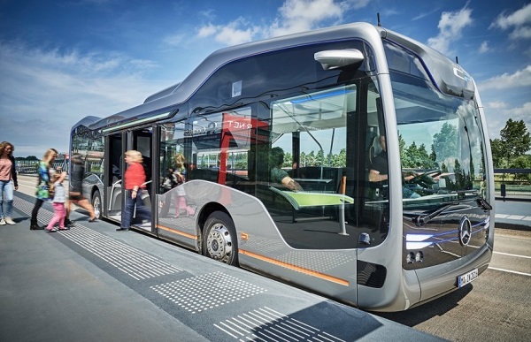 5-3Self-DrivingShuttle-2