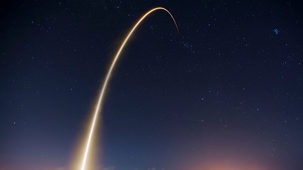 8-1Moonshot-2