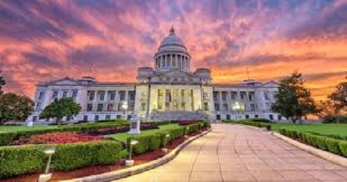 5-21ArkansasStateCapitol-2