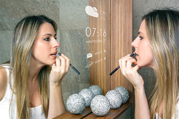 Smart mirror concept AI Helping Customer Analytics Dive Deeper into Customer Experience 1