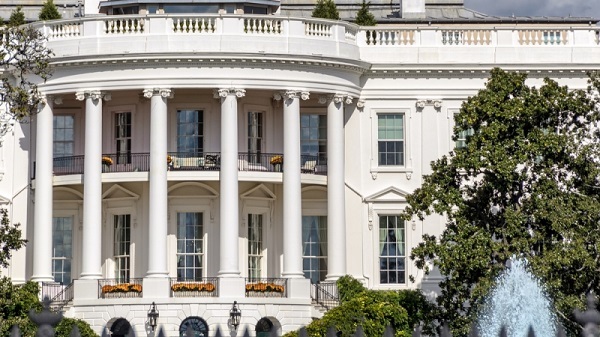 9-4AIInstitutes-WhiteHouse-2