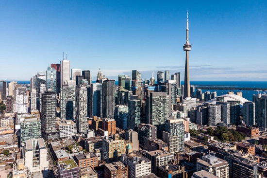 Canadian Government Collaborates with Startups on Autonomous Trucking